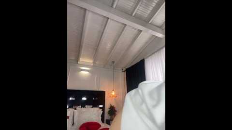 arieliciousxxx @ stripchat on 20260110