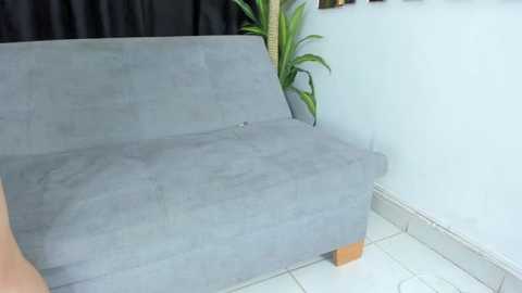 beautiful_strength_ggh