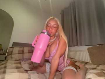 teethelightskinbarbie @ stripchat on 20260120