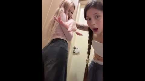 mmelicious @ stripchat on 20260123