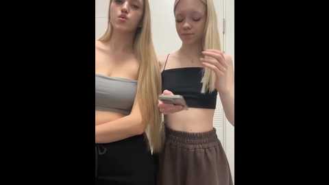 lali_lu @ stripchat on 20260125