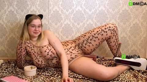 lesleymil @ stripchat on 20260125