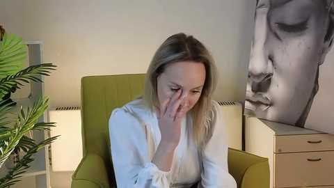 lorinanhatsavang @ stripchat on 20260203