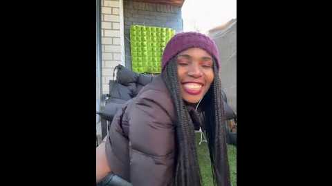 shantelsexyyoungmilfie