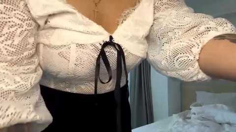 luxuremia @ stripchat on 20260205