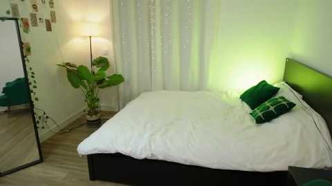 milaflame @ stripchat on 20260205