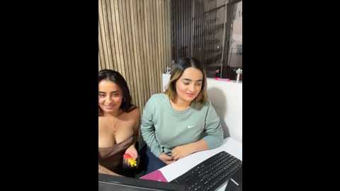 antonella_julieta @ stripchat on 20260207