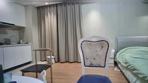 djjfnfczks @ stripchat on 20260210