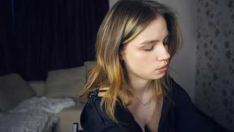 earthastinett @ stripchat on 20260210