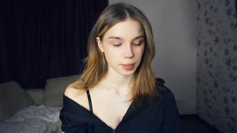 earthastinett @ stripchat on 20260210