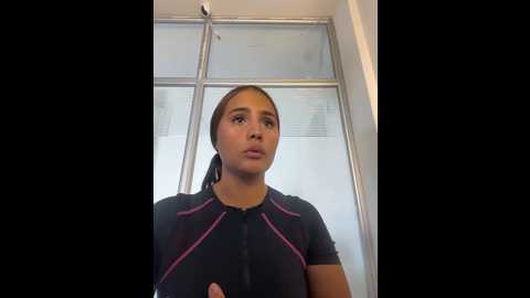 noa_harper_ @ stripchat on 20260212