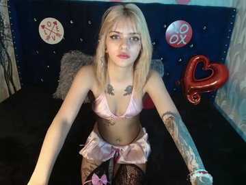 lilytreinolds @ stripchat on 20260214