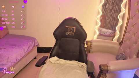 mahyra_tay @ stripchat on 20260214