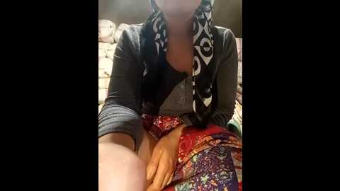 melekyaraksever2545 @ stripchat on 20260214