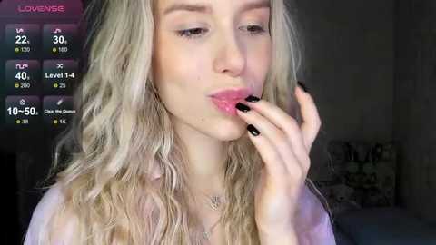 elysia_kiss @ stripchat on 20260216