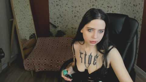madam_inferno @ stripchat on 20260216
