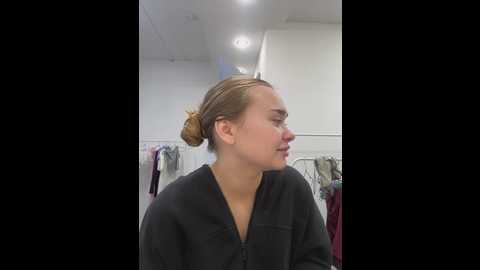 monicawestt @ stripchat on 20260216