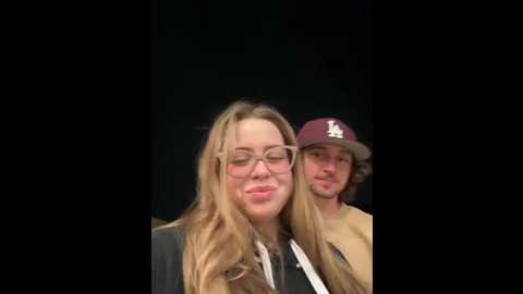 xxlivecouple @ stripchat on 20260216