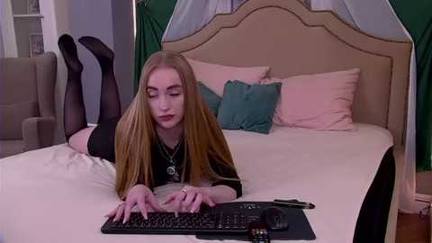 arielpeters @ stripchat on 20260217