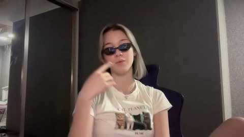 lilxdomiii @ stripchat on 20260217