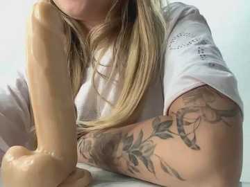 love_hate00 @ stripchat on 20260217