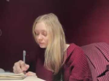 moonlight_fiend @ stripchat on 20260217