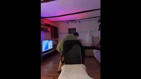 bluevelvetbat @ stripchat on 20260218