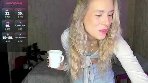 elysia_kiss @ stripchat on 20260218