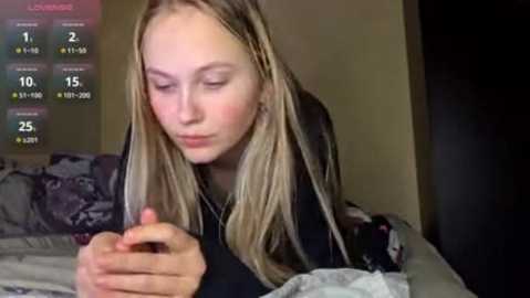 karinrobertson @ stripchat on 20260218