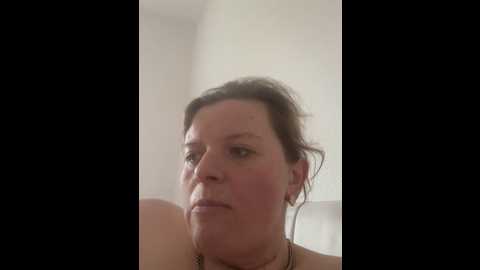 laura_loveyou @ stripchat on 20260218