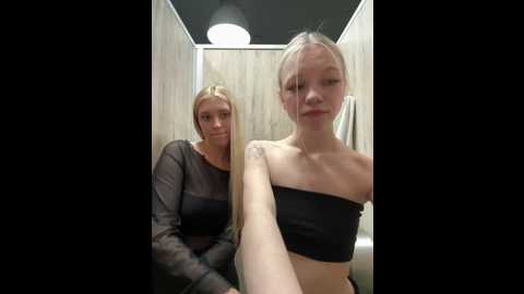 luna_lu @ stripchat on 20260218