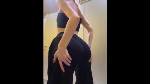 luna_lu @ stripchat on 20260218