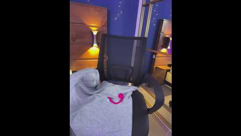 mahia_queen @ stripchat on 20260218