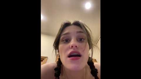 mia_mia_m @ stripchat on 20260218