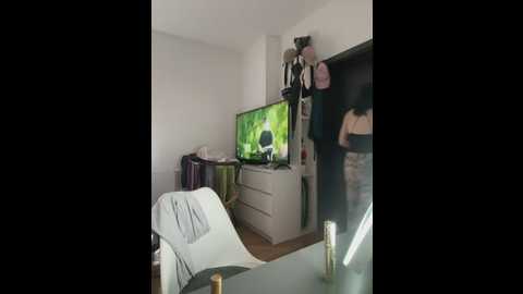 queenadri @ stripchat on 20260218