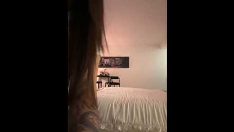 bellaavixen @ stripchat on 20260219