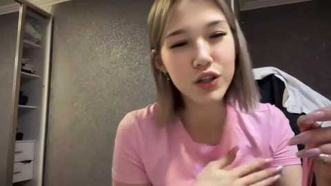 lilxdomiii @ stripchat on 20260219