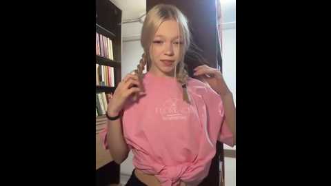 luna_lu @ stripchat on 20260219