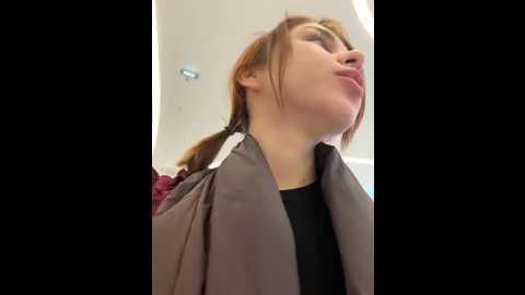 rosiesecret @ stripchat on 20260219