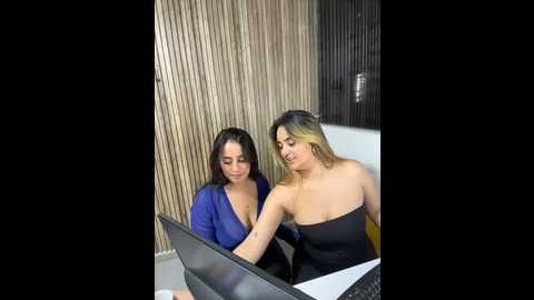 antonella_julieta @ stripchat on 20260220