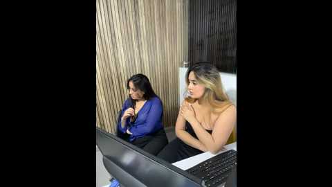 antonella_julieta @ stripchat on 20260220