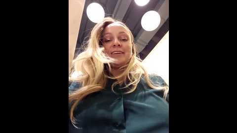 bondgirl_013 @ stripchat on 20260220