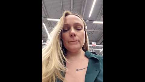 bondgirl_013 @ stripchat on 20260220