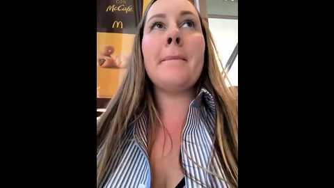 mona_plus @ stripchat on 20260220