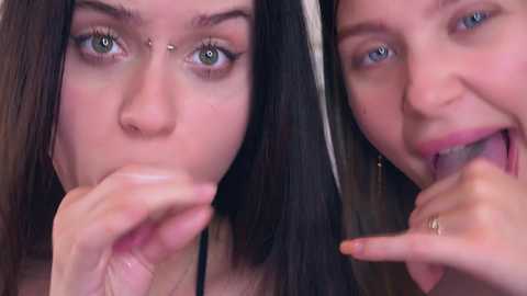 vivid_girls_vg @ stripchat on 20260220