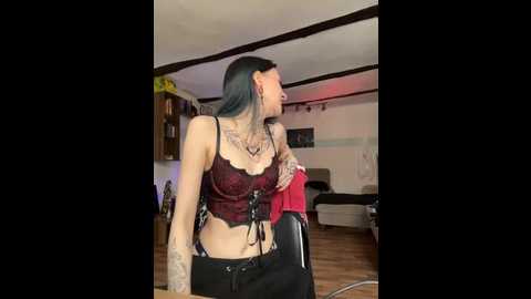 bluevelvetbat @ stripchat on 20260221