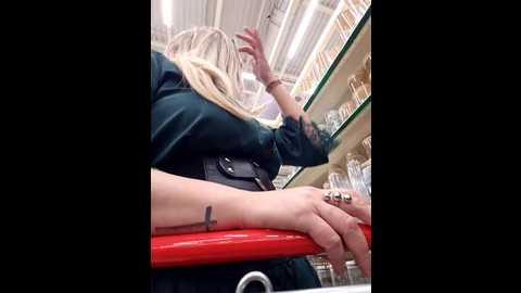 bondgirl_013 @ stripchat on 20260221