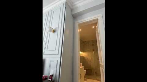 curvyflawless @ stripchat on 20260221