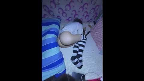 iu_uzz @ stripchat on 20260221