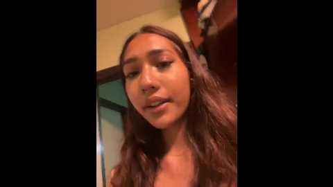 lyla_luv @ stripchat on 20260221